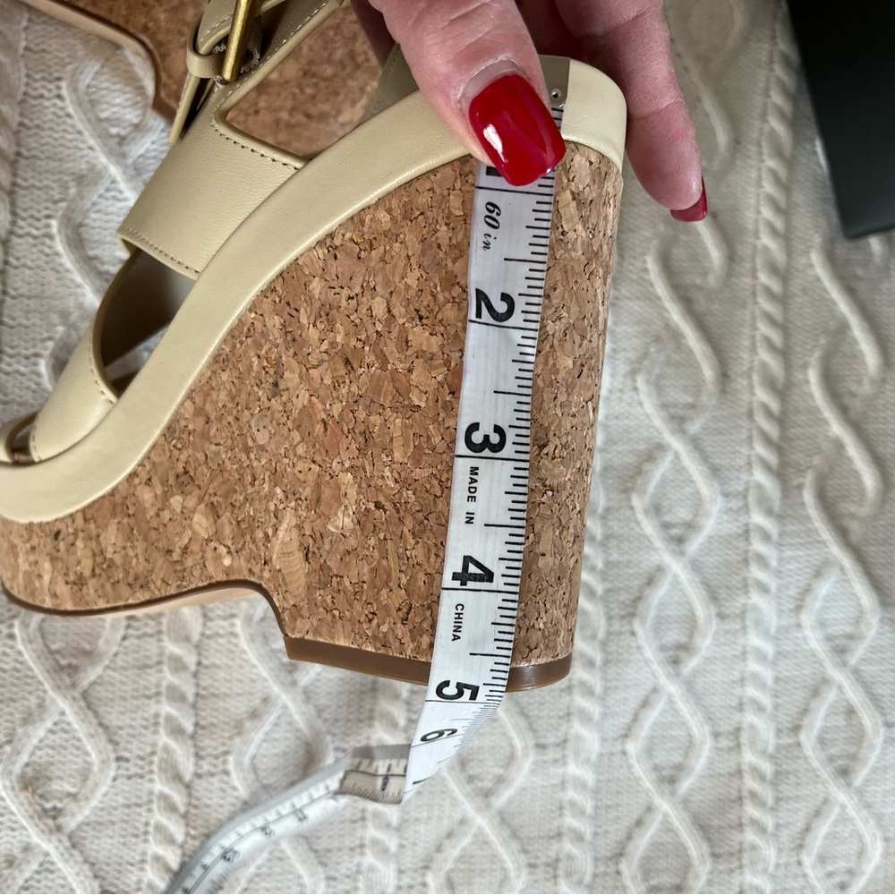 Vince Camuto Cream Wedge Sandals Leather “Diliah” Style, Various Sizes - Picture 4 of 14